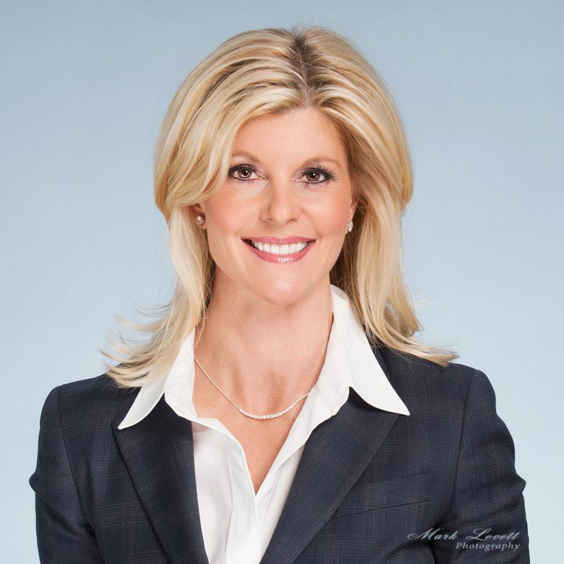 pretty female executive headshot, Gaithersburg, Md Headshot Photographer